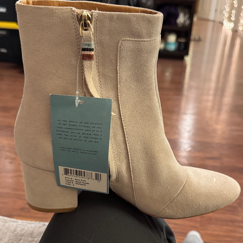 Toms Women's Blush Suede Ankle Booties